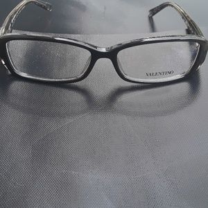 Glasses frames